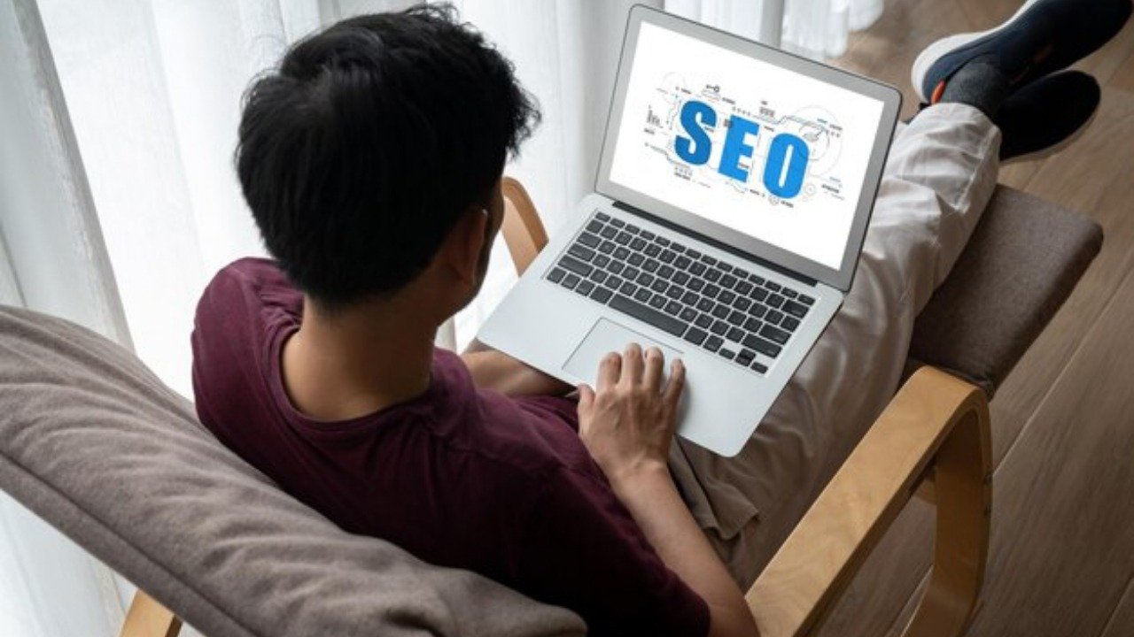 Using SEO to Improve Your Website’s Traffic and Conversions.